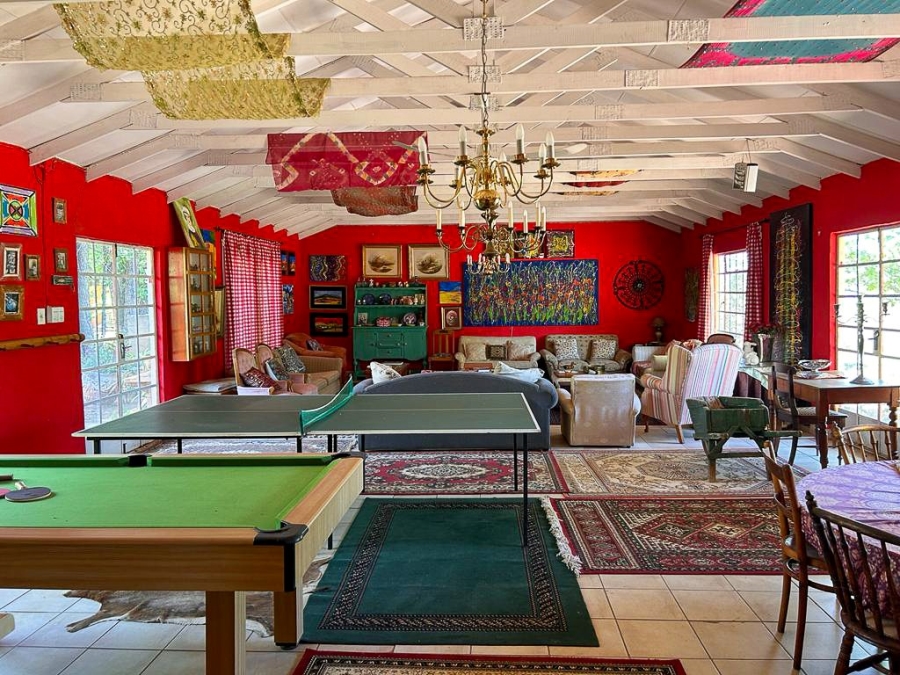 8 Bedroom Property for Sale in Potchefstroom Rural North West